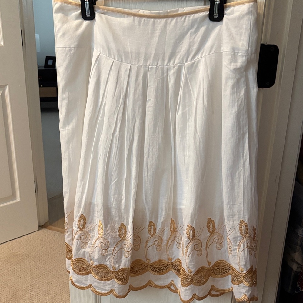 Magic White Skirt with Gold Embroidery